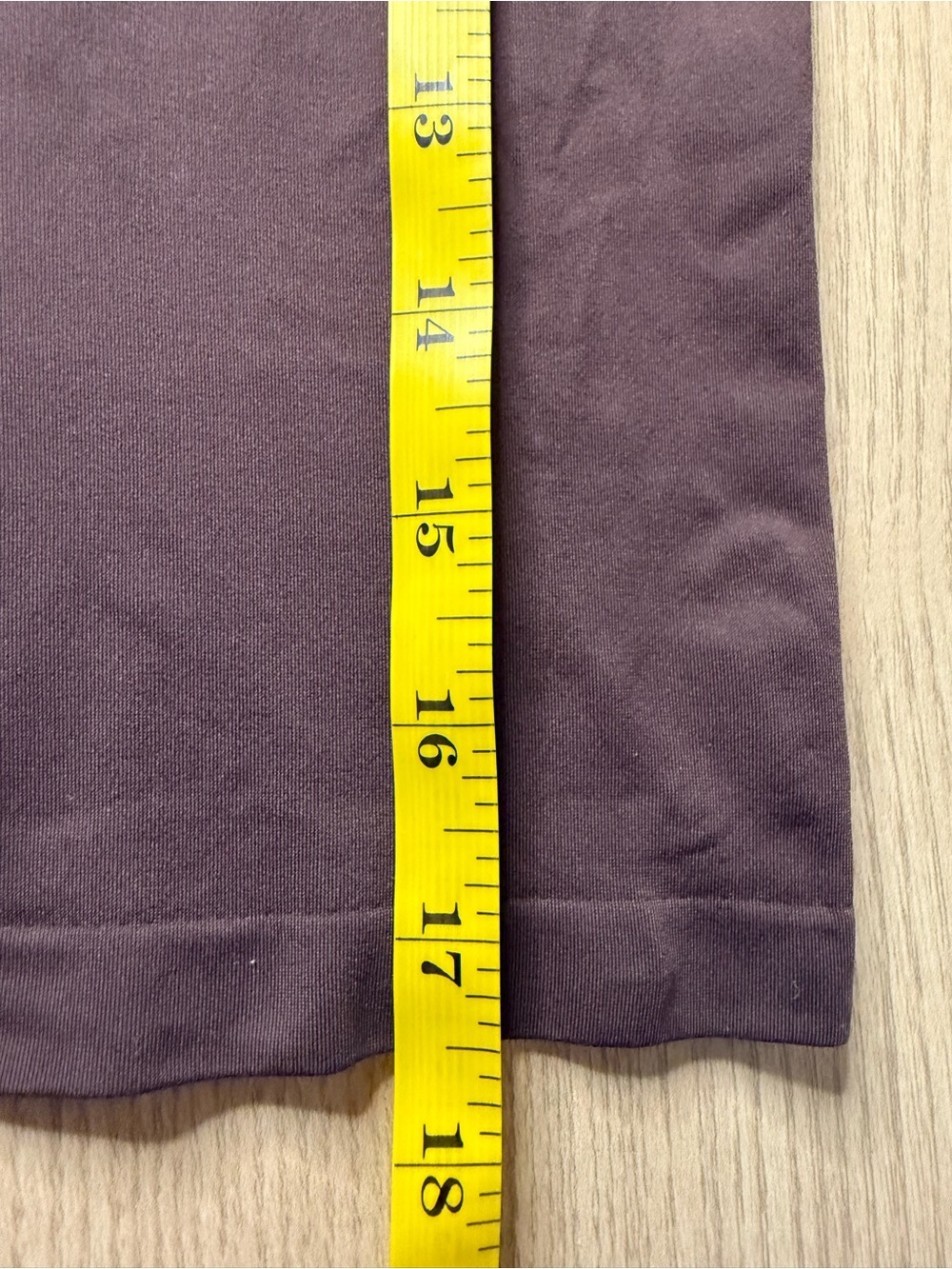 SKIMS Fits Everybody Mock Neck Long Sleeve Top Brown Small - Picture 6 of 6